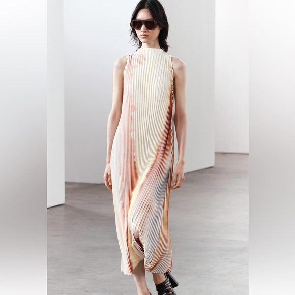 Zara Pleated Halter Dress Size Large NWT - Picture 5 of 12